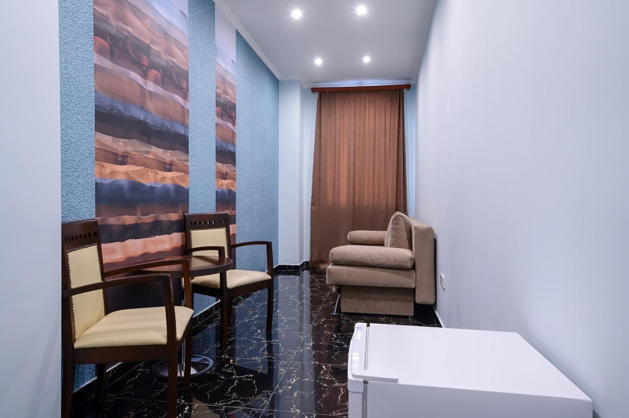 Mia Casa Hotel 3*